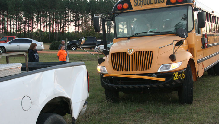 School-Bus-Crash-029.jpg