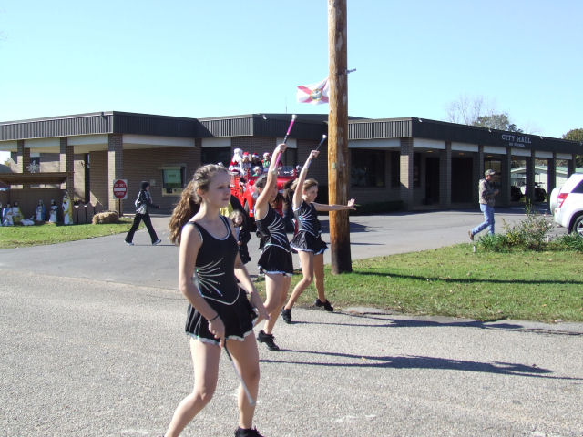 sm.2010 Jay Christmas parade and fest 033.JPG