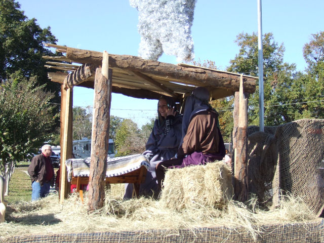 sm.2010 Jay Christmas parade and fest 052.JPG