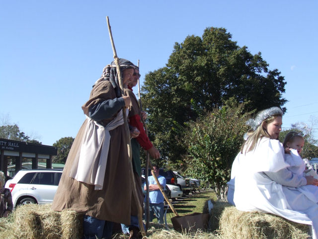 sm.2010 Jay Christmas parade and fest 053.JPG