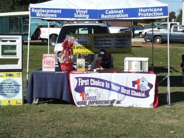 sm.2010 Jay Christmas parade and fest 258.JPG