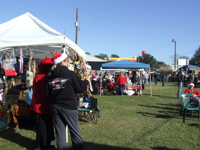 sm.2010 Jay Christmas parade and fest 264.JPG
