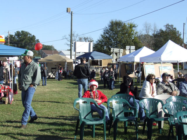 sm.2010 Jay Christmas parade and fest 265.JPG