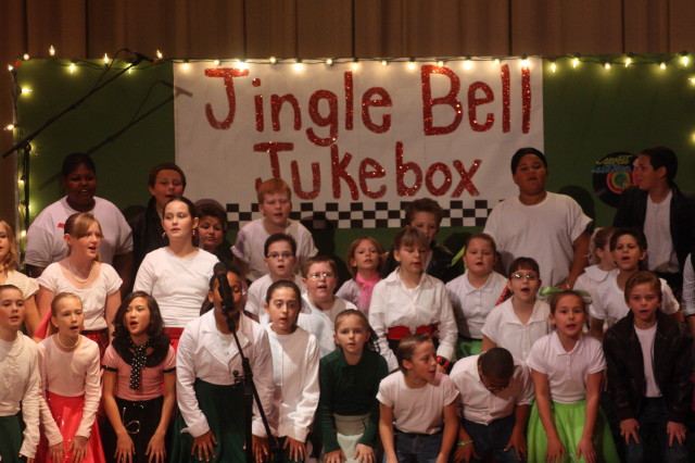 Byrneville-Jingle-Bell-Jukebox-047.JPG