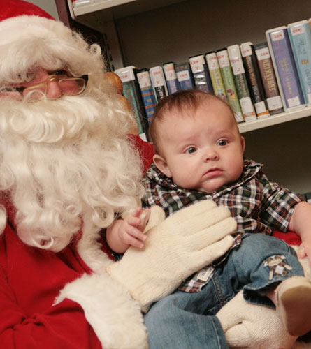 Library-Santa-072.jpg