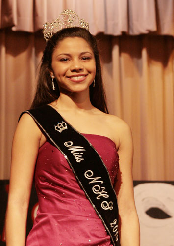 Miss-NHS-139.jpg