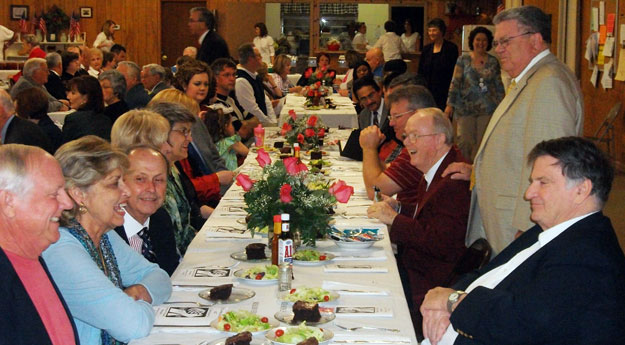 Table-Chamber-Banquet