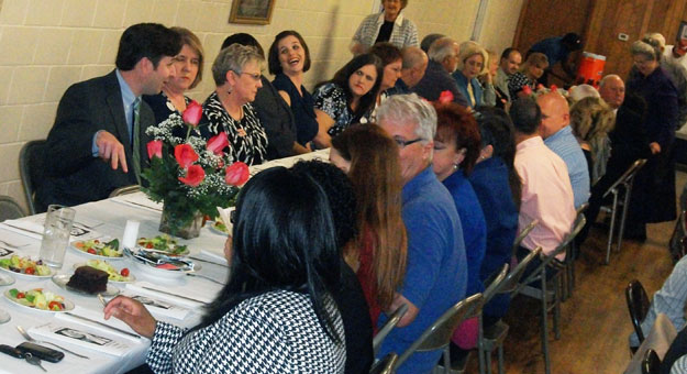 Table-Chamber-Banquet