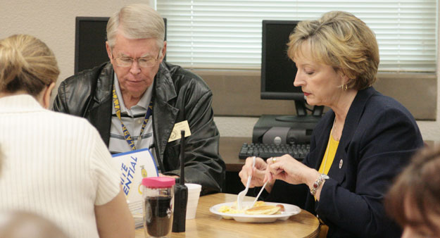 NHS-FFA-breakfast-028.jpg