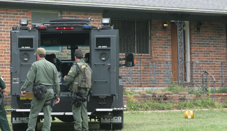 SWAT-Standoff-093.jpg