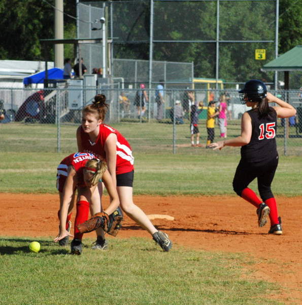 Molino-Softball-028.JPG