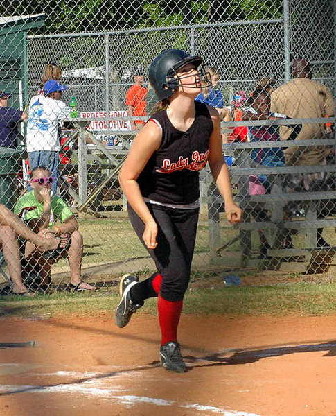 Molino-Softball-036.JPG