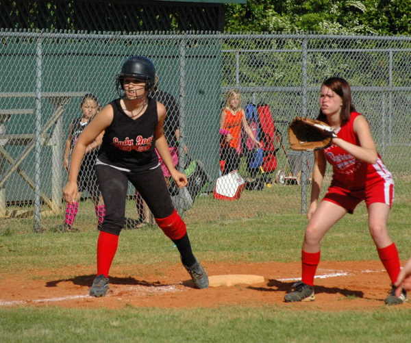 Molino-Softball-051.JPG