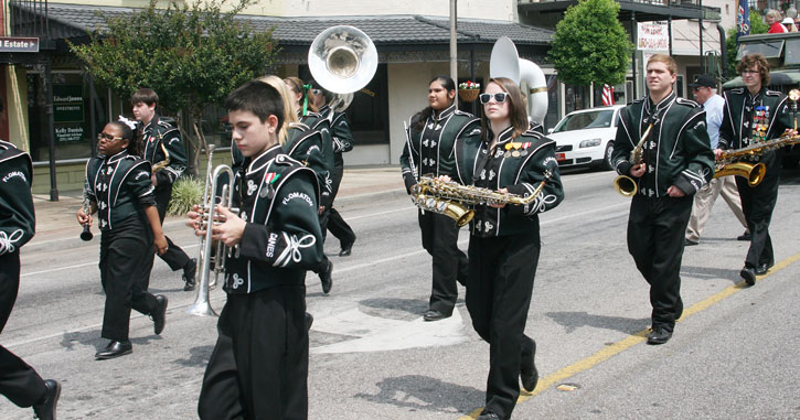 Atmore-Parade-103.jpg