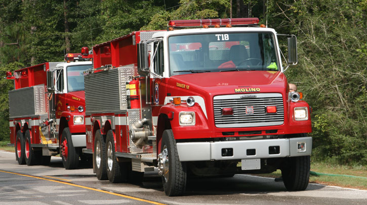 Molino-Barn-Fire-050.jpg