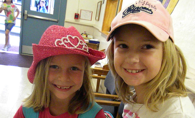 Byrneville-Elem-Hat-Day-020.jpg