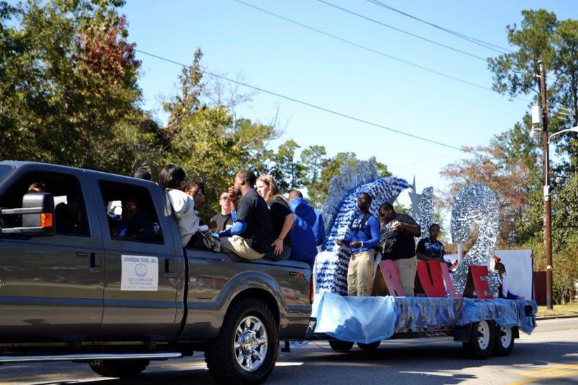 ECHS Parade 045.jpg