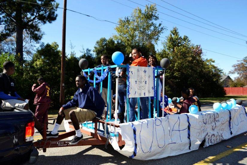 ECHS Parade 057.jpg