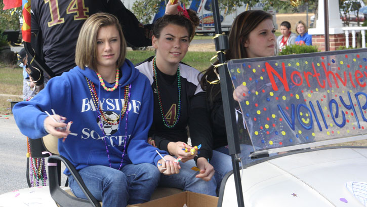 NHS-Homecoming-Parade-0302.jpg