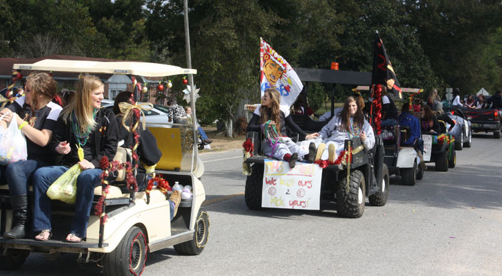 NHS-Homecoming-Parade-0310.jpg