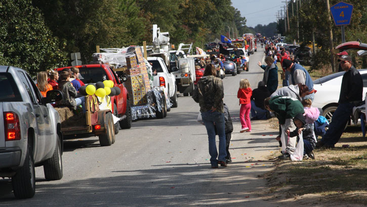 NHS-Homecoming-Parade-0326.jpg