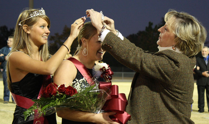 NHS-Homecoming-Court-122.jpg