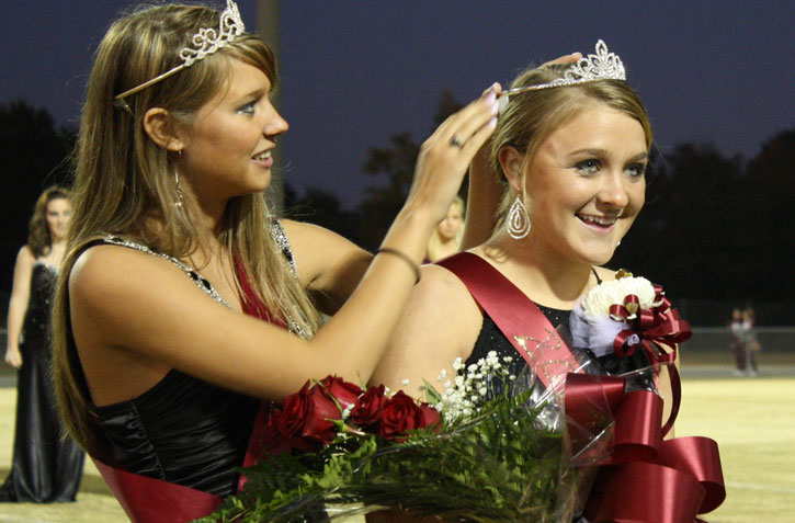NHS-Homecoming-Court-123.jpg