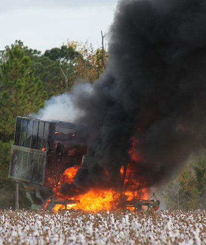 Cotton-Picker-Fire-028.jpg