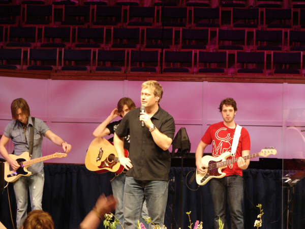 ewCharles Billingsley keeps us fired up