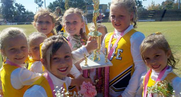 NWE-Mini-Might-Cheerleaders-011.jpg
