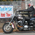 LA-Bikers-Toy-Ride-082.jpg