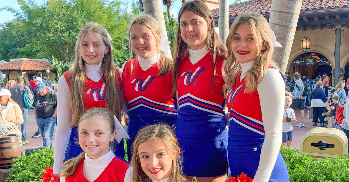 Local Cheerleaders March In Disney Thanksgiving Parade