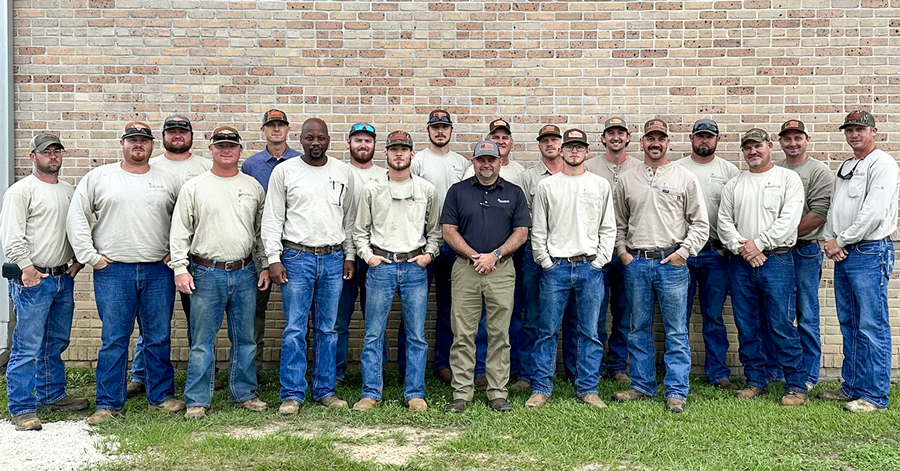 Southern Pine Co Op Line Workers Recognized For Assisting Erec Power